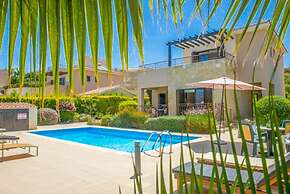 Villa Fortuna Large Private Pool Walk to Beach Sea Views A C Wifi Car 