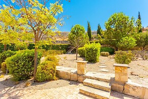 Villa Fortuna Large Private Pool Walk to Beach Sea Views A C Wifi Car 