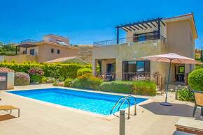 Villa Fortuna Large Private Pool Walk to Beach Sea Views A C Wifi Car 