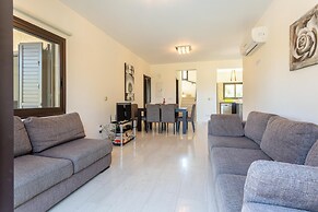 Villa Fortuna Large Private Pool Walk to Beach Sea Views A C Wifi Car 