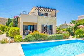 Villa Fortuna Large Private Pool Walk to Beach Sea Views A C Wifi Car 