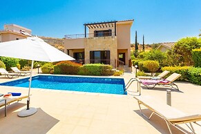 Villa Fortuna Large Private Pool Walk to Beach Sea Views A C Wifi Car 