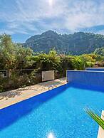 Villa Asli Paradise Private Pool A C Wifi Car Not Required Eco-friendl