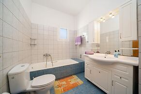 Villa Erasmia Large Private Pool Walk to Beach Sea Views A C Wifi - 26