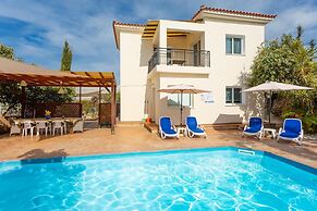 Villa Kleopatra Large Private Pool Walk to Beach A C Wifi Eco-friendly