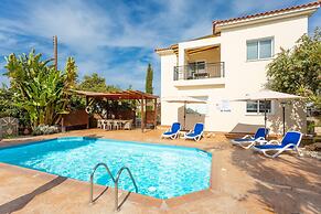 Villa Kleopatra Large Private Pool Walk to Beach A C Wifi Eco-friendly