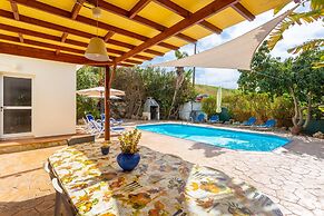 Villa Kleopatra Large Private Pool Walk to Beach A C Wifi Eco-friendly