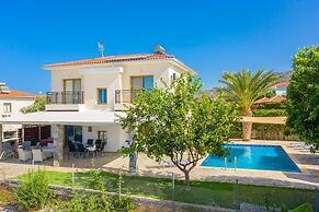 Villa Argaka Sunset Large Private Pool Walk to Beach Sea Views A C Wif