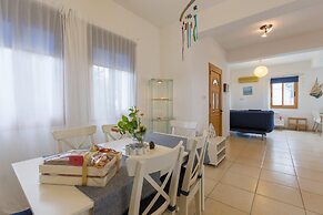 Villa Argaka Sunset Large Private Pool Walk to Beach Sea Views A C Wif