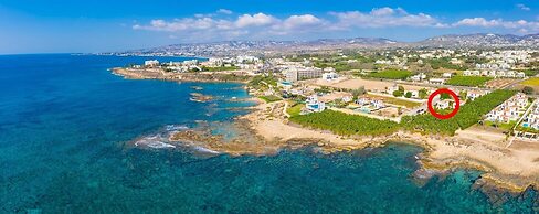 Villa Felice Large Private Pool Walk to Beach Sea Views A C Wifi Car N