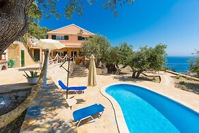 Villa Francesca Private Pool Walk to Beach Sea Views A C Wifi - 2782
