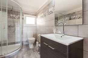 Villa Francesca Private Pool Walk to Beach Sea Views A C Wifi - 2782