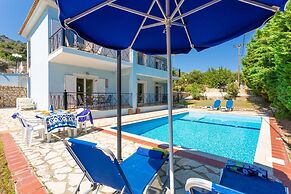 Skala Villa Blue Large Private Pool Walk to Beach Sea Views A C Wifi -