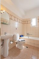 Skala Villa Blue Large Private Pool Walk to Beach Sea Views A C Wifi -