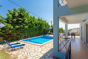 Skala Villa Blue Large Private Pool Walk to Beach Sea Views A C Wifi -