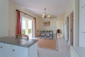 Skala Villa Yellow Large Private Pool Walk to Beach Sea Views A C Wifi