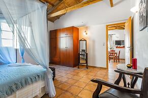 Villa Tassoula Large Private Pool Walk to Beach Wifi - 2830