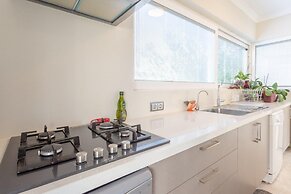 Villa Nirvana Large Private Pool A C Wifi Car Not Required Eco-friendl