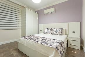 Villa Ozcelik Large Private Pool A C Wifi Car Not Required Eco-friendl