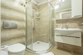 Villa Ozcelik Large Private Pool A C Wifi Car Not Required Eco-friendl