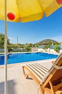 Villa Ozcelik Large Private Pool A C Wifi Car Not Required Eco-friendl