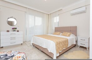 Villa Mina Large Private Pool A C Wifi Car Not Required Eco-friendly -