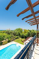 Sun Beach Villa Thio Large Private Pool Walk to Beach A C Wifi Car Not