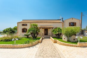 Villa Palazzola Large Private Pool Sea Views A C Wifi - 2886