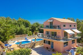 Villa Stephania Private Pool Walk to Beach Sea Views A C Wifi - 2890