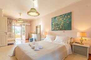 Villa Durrell Large Private Pool Walk to Beach A C Wifi - 2927