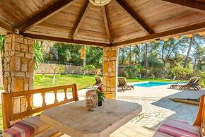 Villa Durrell Large Private Pool Walk to Beach A C Wifi - 2927