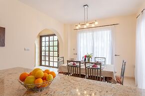 Villa Evelina Large Private Pool Walk to Beach Sea Views A C Wifi Eco-