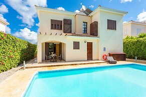 Villa Evelina Large Private Pool Walk to Beach Sea Views A C Wifi Eco-