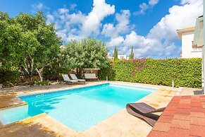 Villa Evelina Large Private Pool Walk to Beach Sea Views A C Wifi Eco-