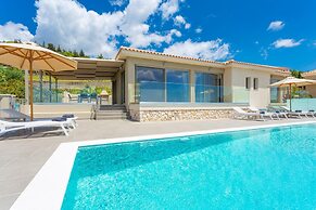 Villa Lassi Fos Large Private Pool Walk to Beach Sea Views A C Wifi - 