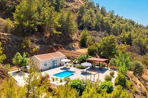 Villa Paradiso Sunset Private Pool Walk to Beach Sea Views A C Wifi - 