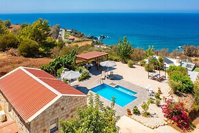 Villa Paradiso Sunset Private Pool Walk to Beach Sea Views A C Wifi - 
