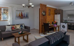 Villa Paradiso Sunset Private Pool Walk to Beach Sea Views A C Wifi - 