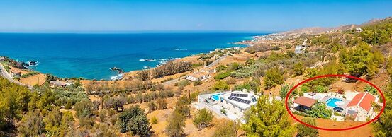 Villa Paradiso Sunset Private Pool Walk to Beach Sea Views A C Wifi - 