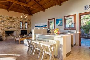 Villa Diona Large Private Pool Walk to Beach Sea Views A C Wifi - 3074