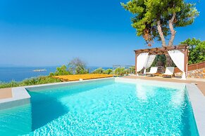 Villa Diona Large Private Pool Walk to Beach Sea Views A C Wifi - 3074