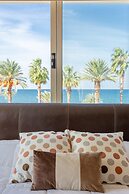 Villa Seashore One Large Private Pool Walk to Beach Sea Views A C Wifi