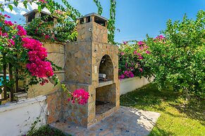 Villa Atlantis Large Private Pool A C Wifi Car Not Required - 3163