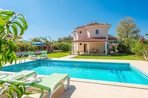 Villa Atlantis Large Private Pool A C Wifi Car Not Required - 3163