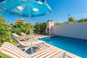 Villa Duman 1 Private Pool A C Wifi Car Not Required - 3164