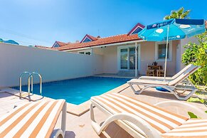 Villa Duman 1 Private Pool A C Wifi Car Not Required - 3164