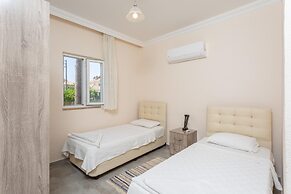 Villa Duman 1 Private Pool A C Wifi Car Not Required - 3164