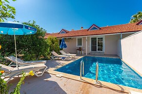 Villa Duman 2 Private Pool A C Wifi Car Not Required - 3165