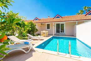 Villa Duman 2 Private Pool A C Wifi Car Not Required - 3165