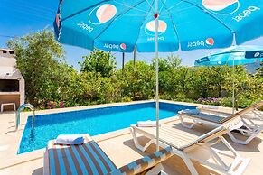 Villa Duman 3 Large Private Pool A C Wifi Car Not Required - 3166